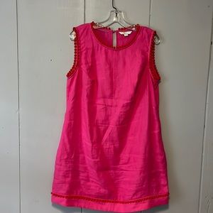 Sleeveless Biden shift dress.